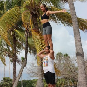 37- Miami- Acroyoga